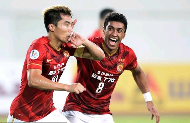 湖人怒了！点名交易里夫斯！詹姆斯赶紧撇清关系